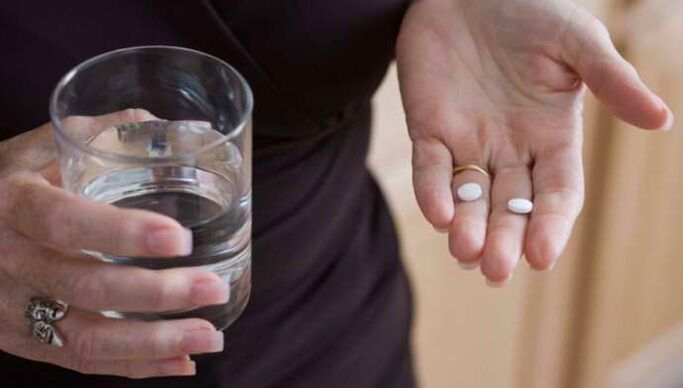 Torasik osteokondroz için hap alımı